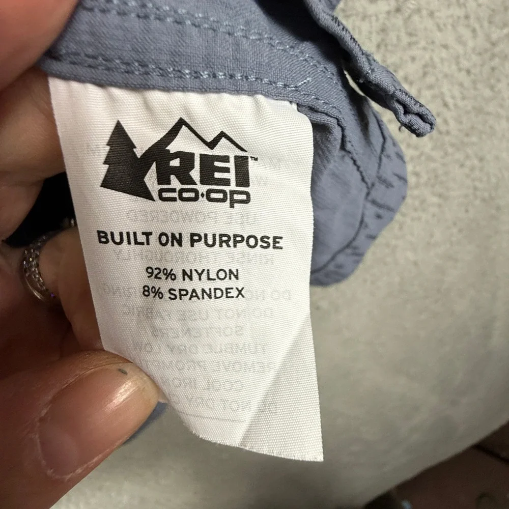 REI COOP Mens XL Gray Short Sleeve Button‎ Up Shirt Lightweight Pocket Hiking